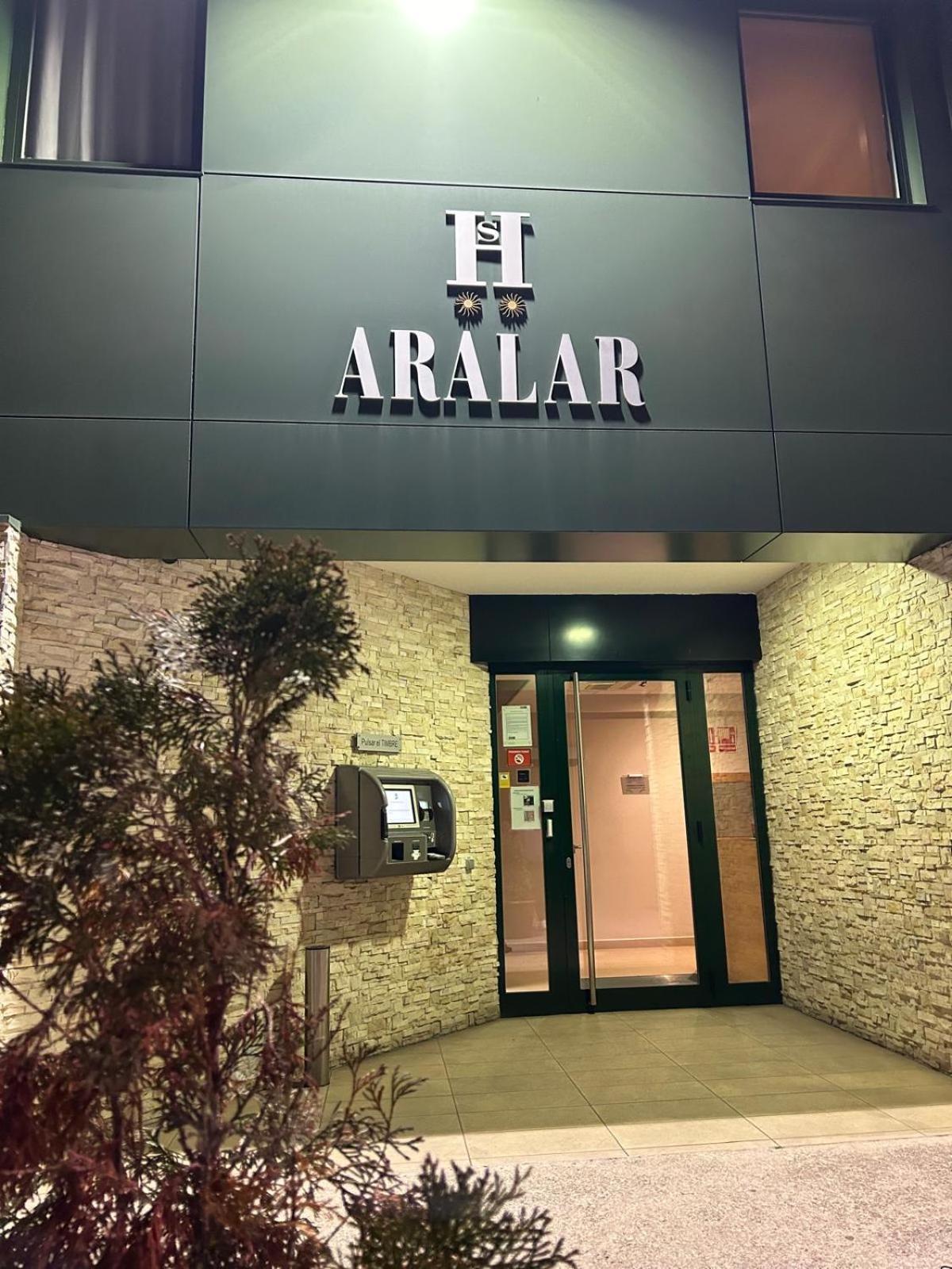 Hostal Aralar Aizoain Luaran gambar