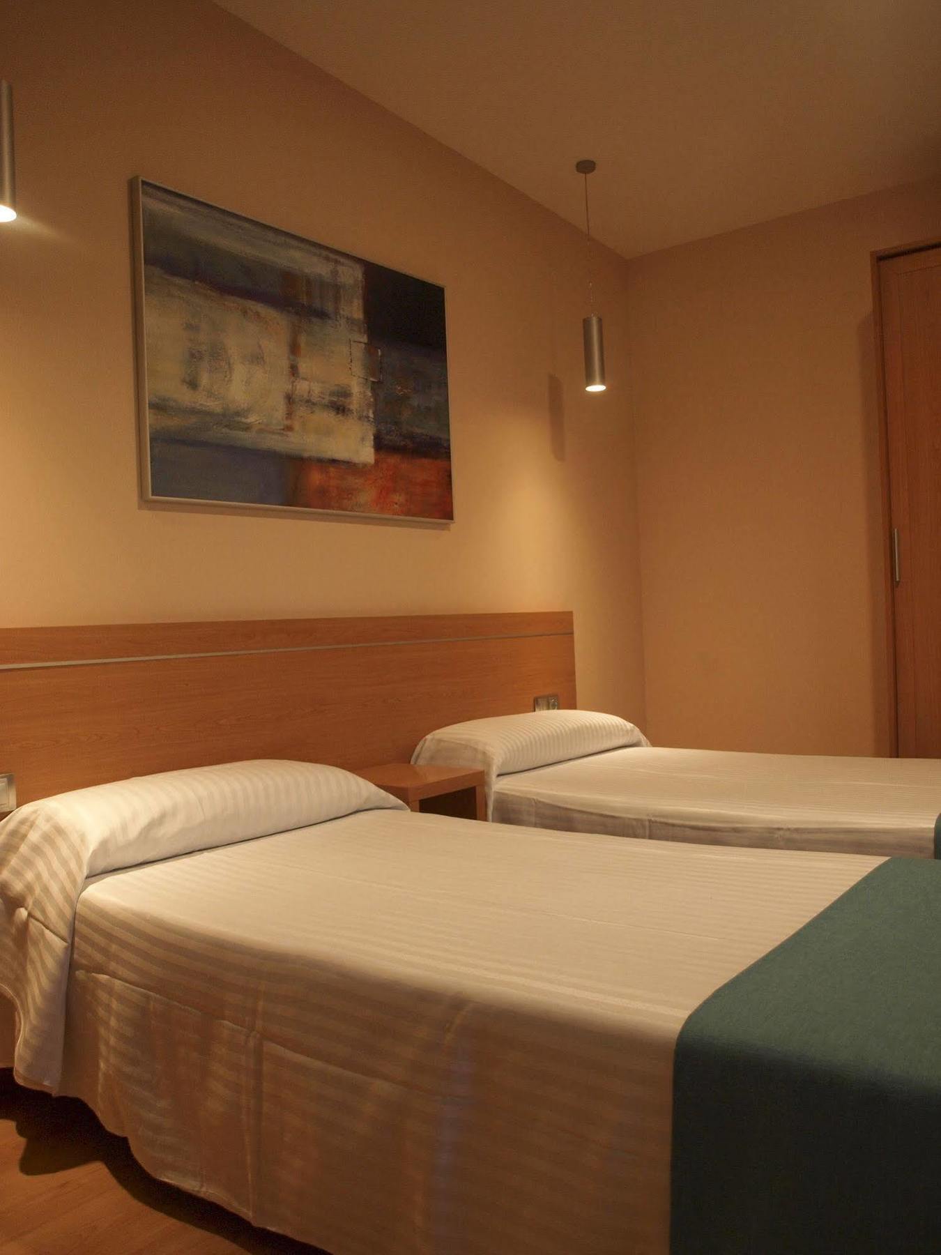 Hostal Aralar Aizoain Luaran gambar